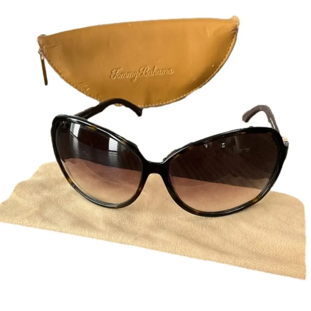 Tommy Bahama Vintage Sunglasses Rose Tortoise Frame